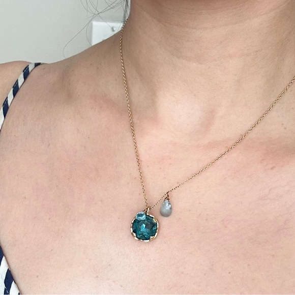 Blue Crystal Necklace - Picture 2 of 5